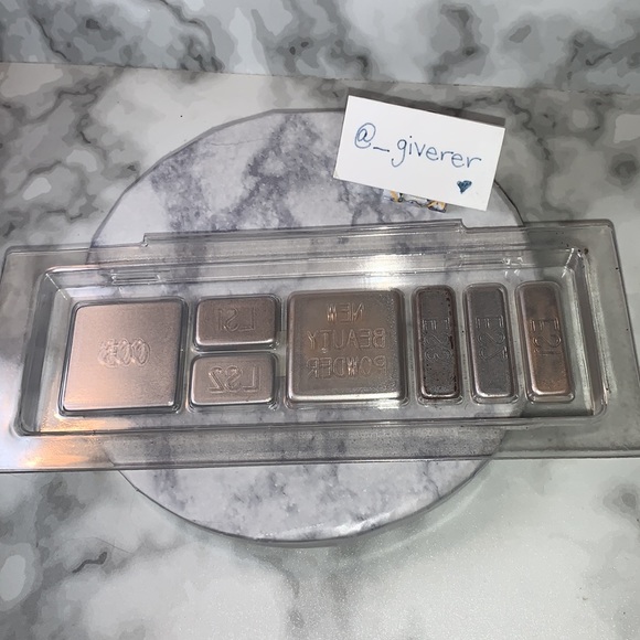 Enchanted Eve Warm Face Kit MAC Holiday - Picture 9 of 15